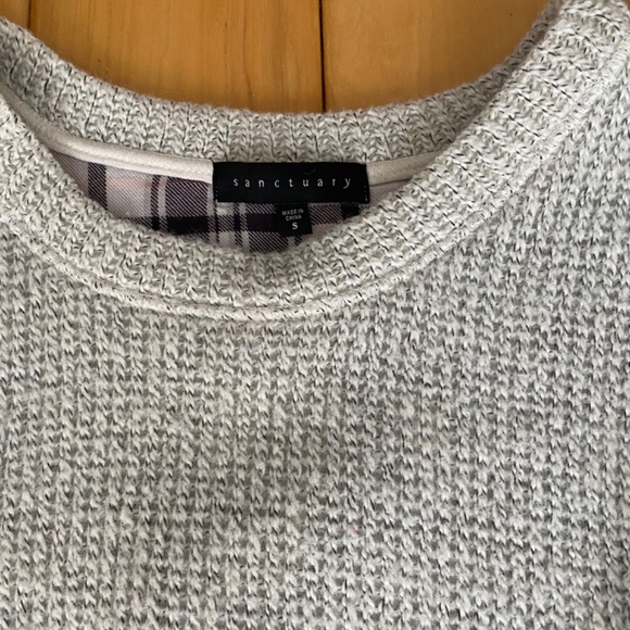 Sweater - Picture 2 of 2